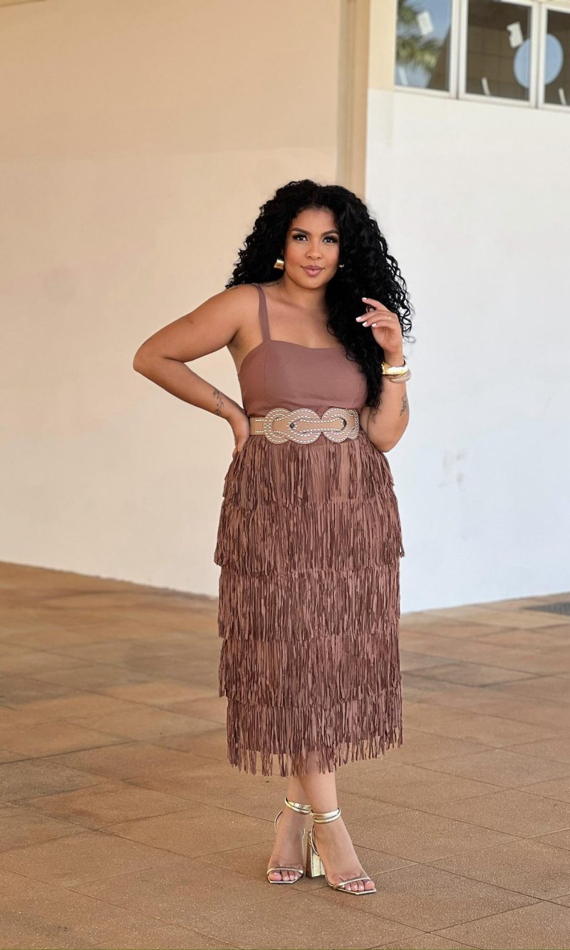 saia de franja marrom