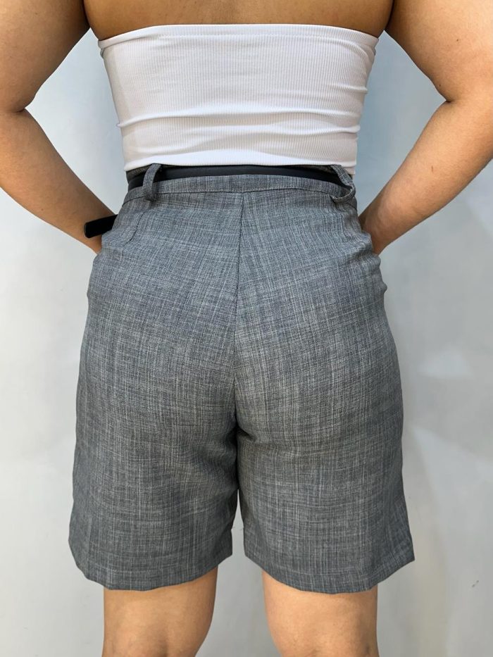 bermuda de linhao verde bermuda de linhao verde