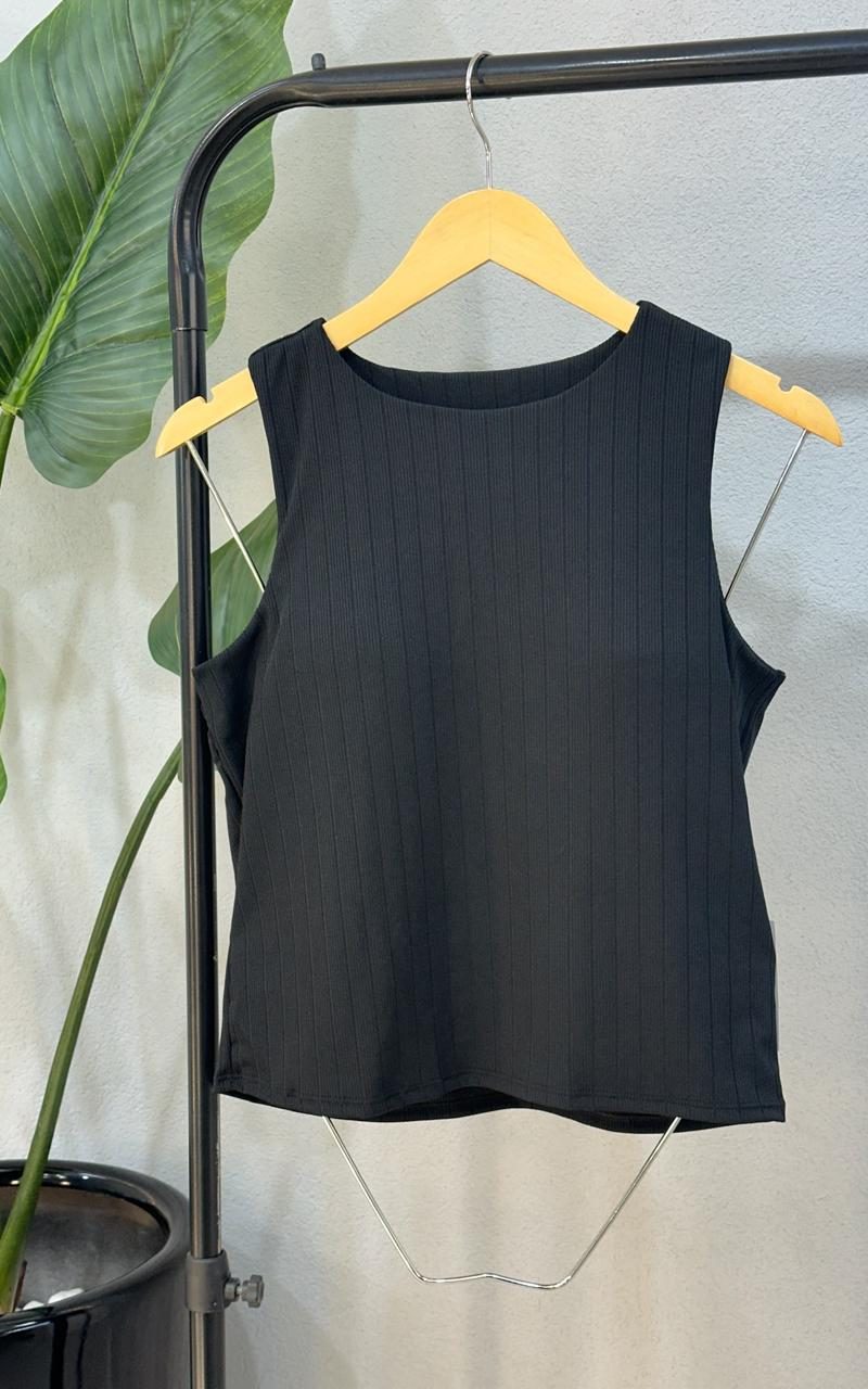 cropped regata canelado preto 1000e4